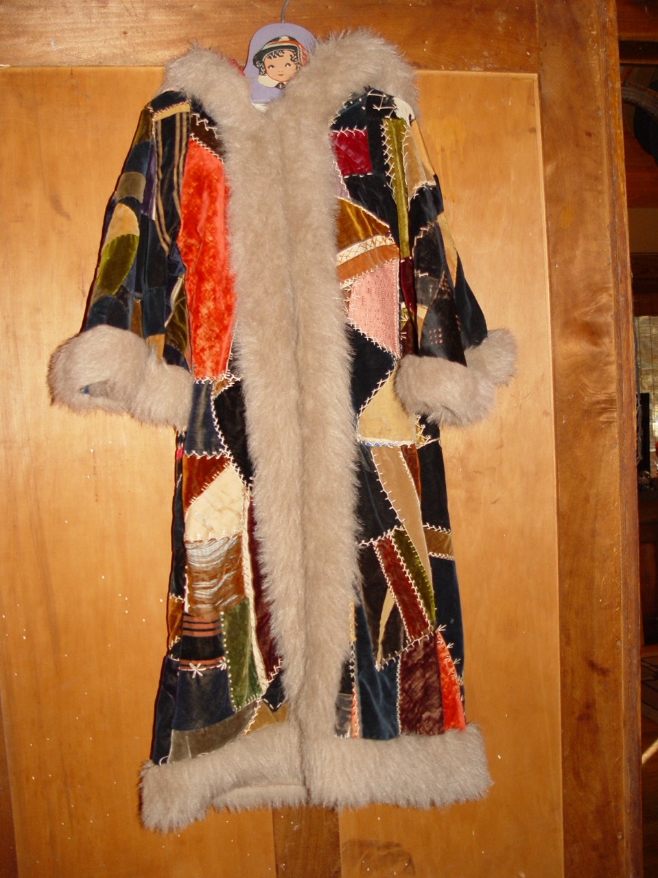 Children's Handmade
Christmas Santa Patchwork Robe
1920s