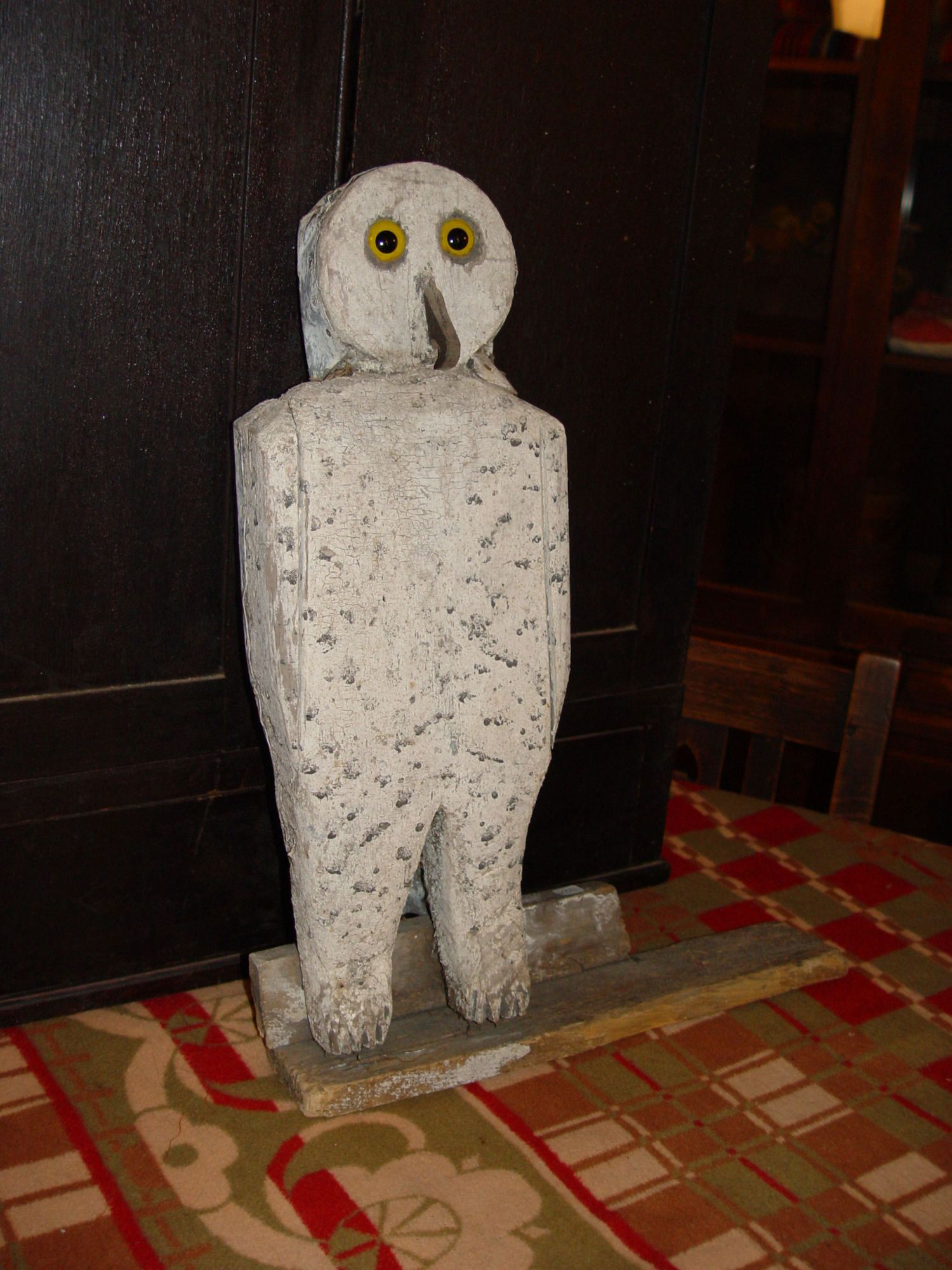 Early 20th c folk art
carved & painted wooden owl
decoy / spook owl