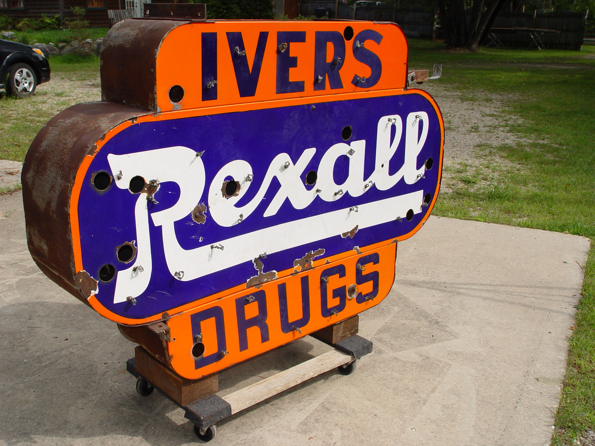 40's Double Sided Rexall
Porcelain Neon Drugstore Sign
