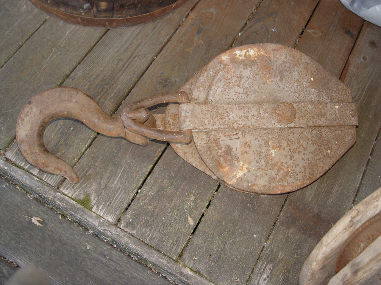 Large
                        Industrial Maritime Ship, Barn, Salvage Rope
                        Pulley