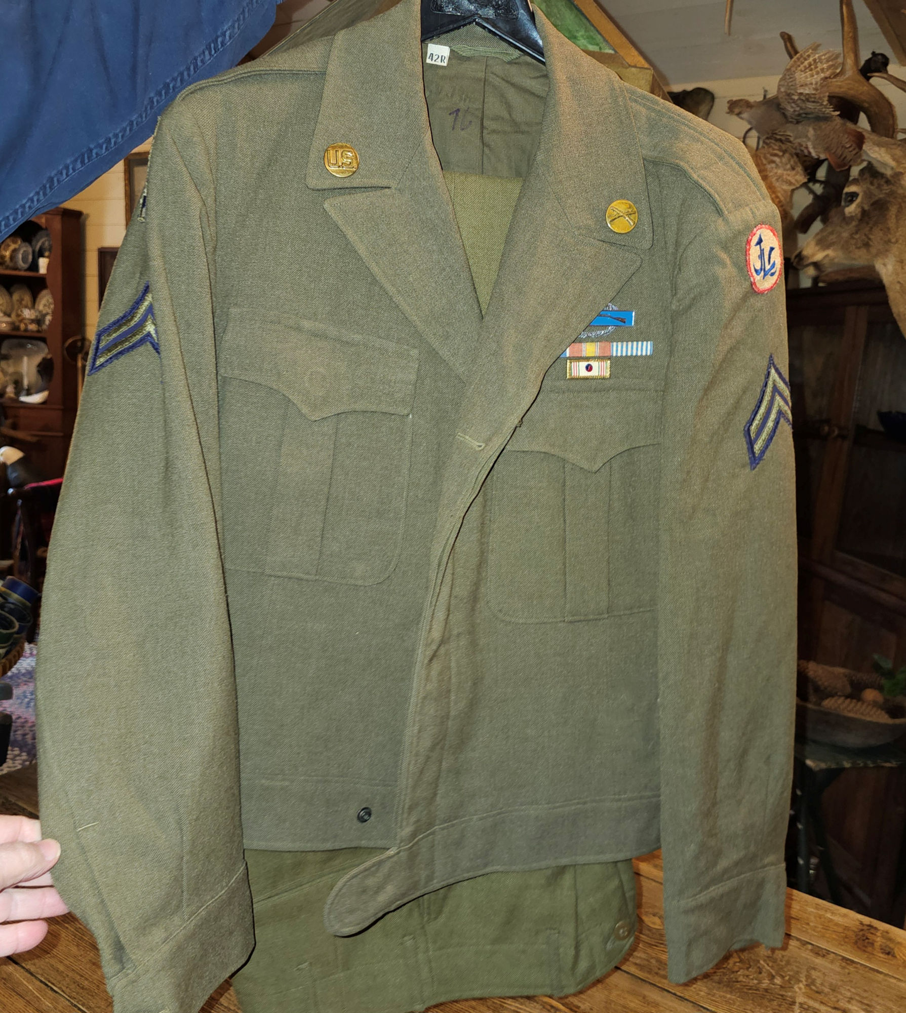 Ike Jacket Plus Pants WW2
                                        US Army, Korea w Patches 3rd
                                        Infantry Div.