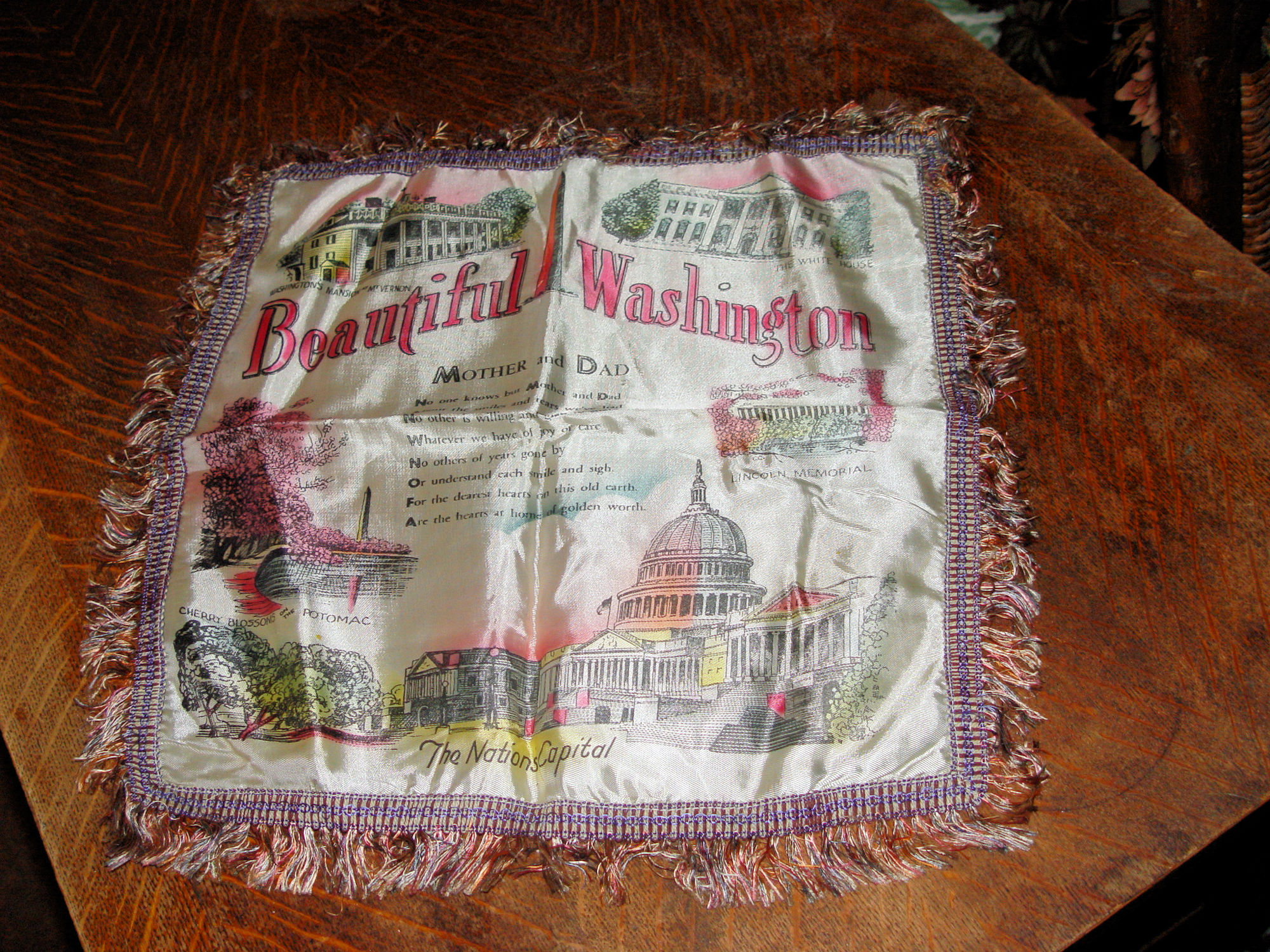 Vintage 1940s Souvenir
                                        Pillow Case Washington DC
                                        Nations Capital; Mom and Dad
                                        Poem