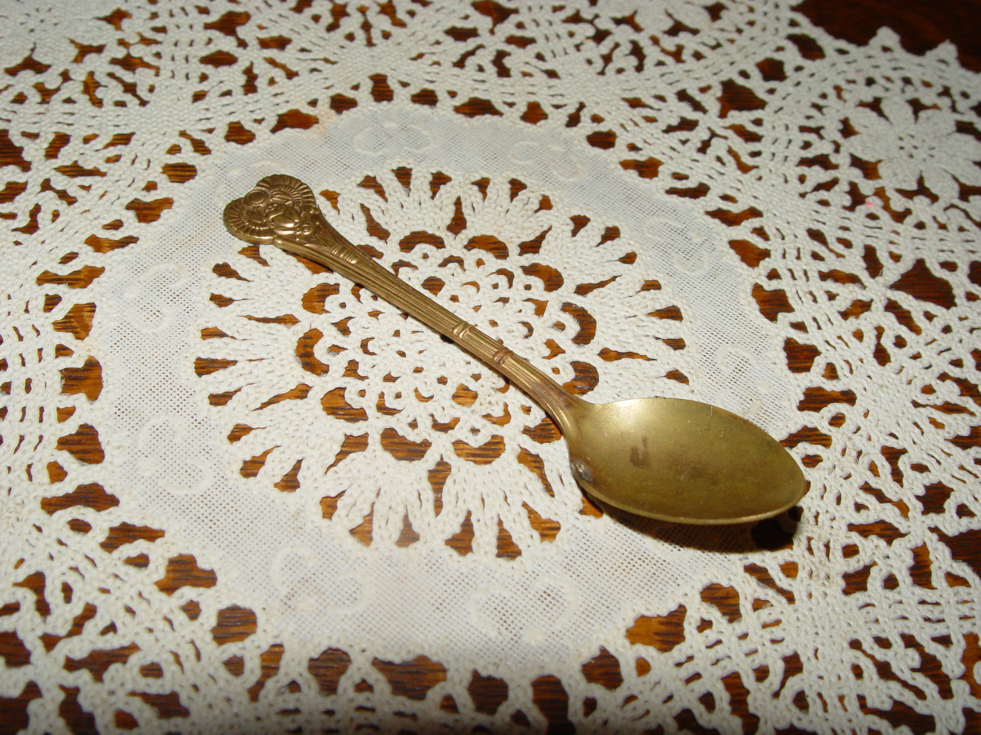 1909 Gold
                        Plated Spoon, Egyptian Scarab Demitasse WM
                        Rogers Oneida