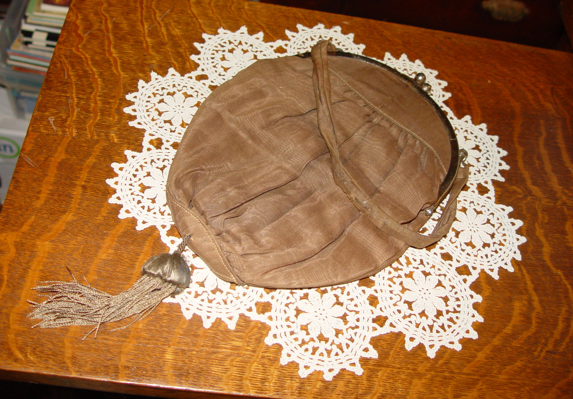 1920's Soft Brown 'Moire
                                        Poplin' Flapper Purse w/ tassel