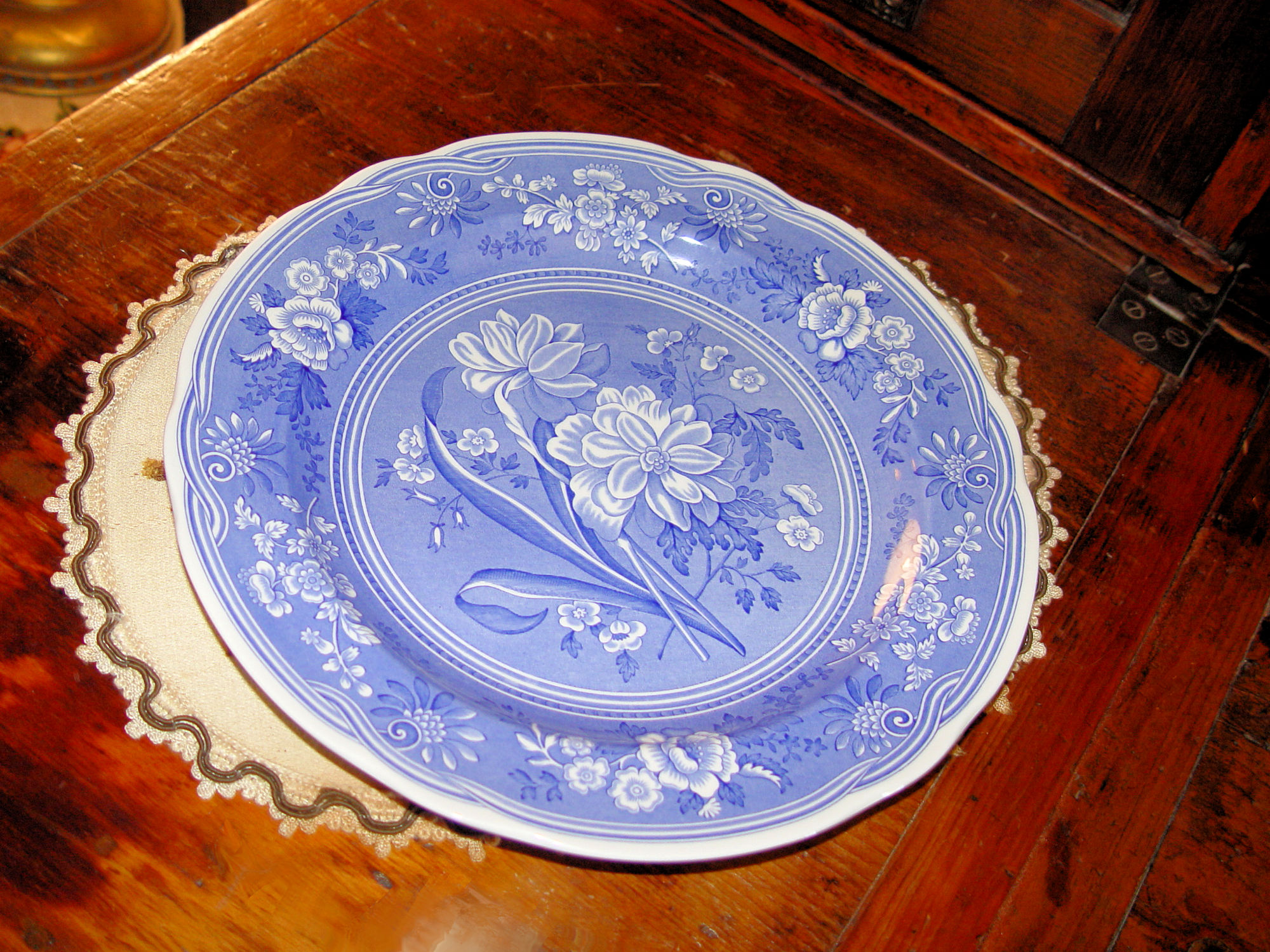 'Botanitcal' The Spode Blue
                                        Room Collection Plate S3429-Z