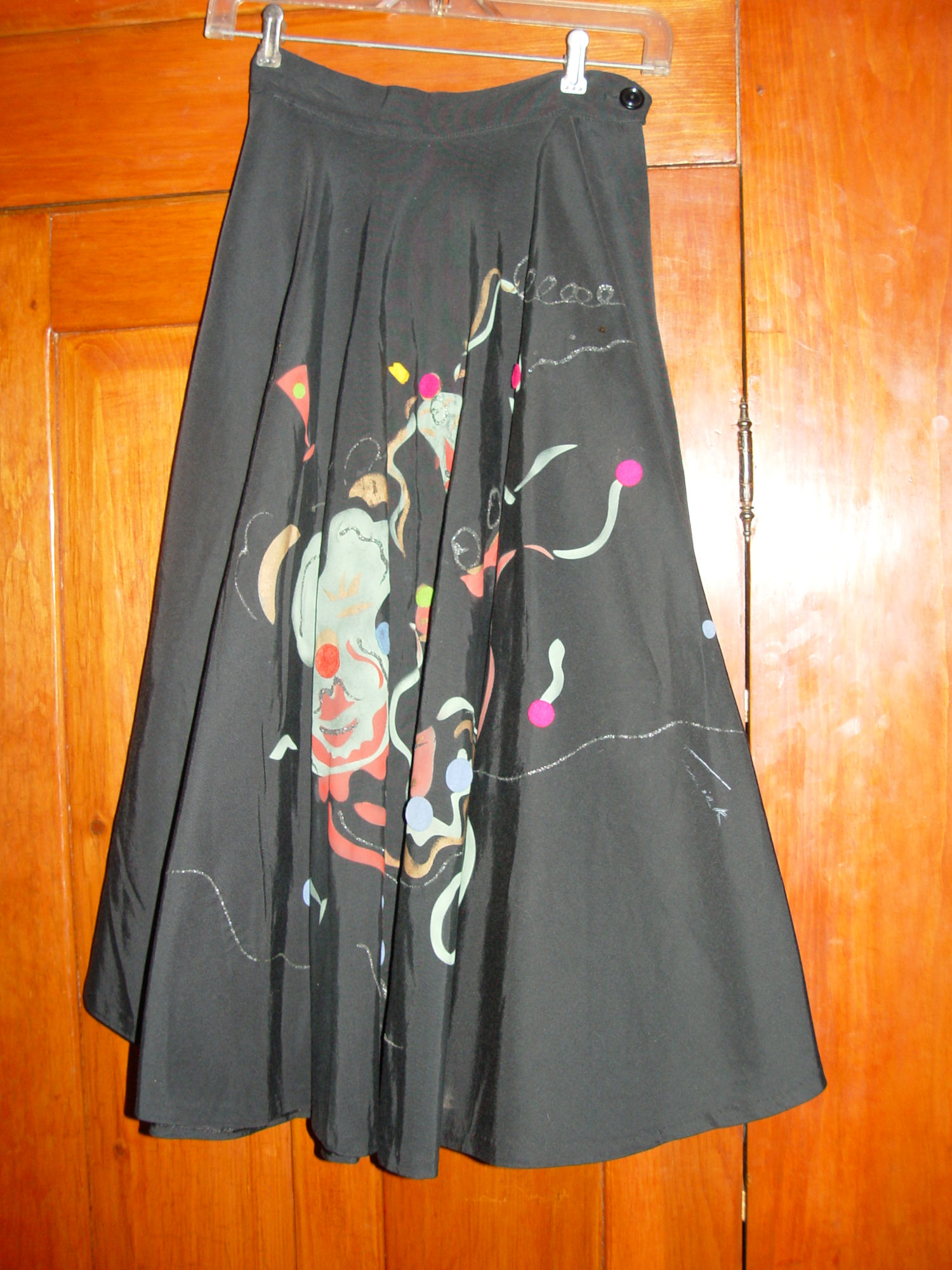 1950s dead
                        stock, hand painted Cocktail skirt by Eddie
                        Tunick