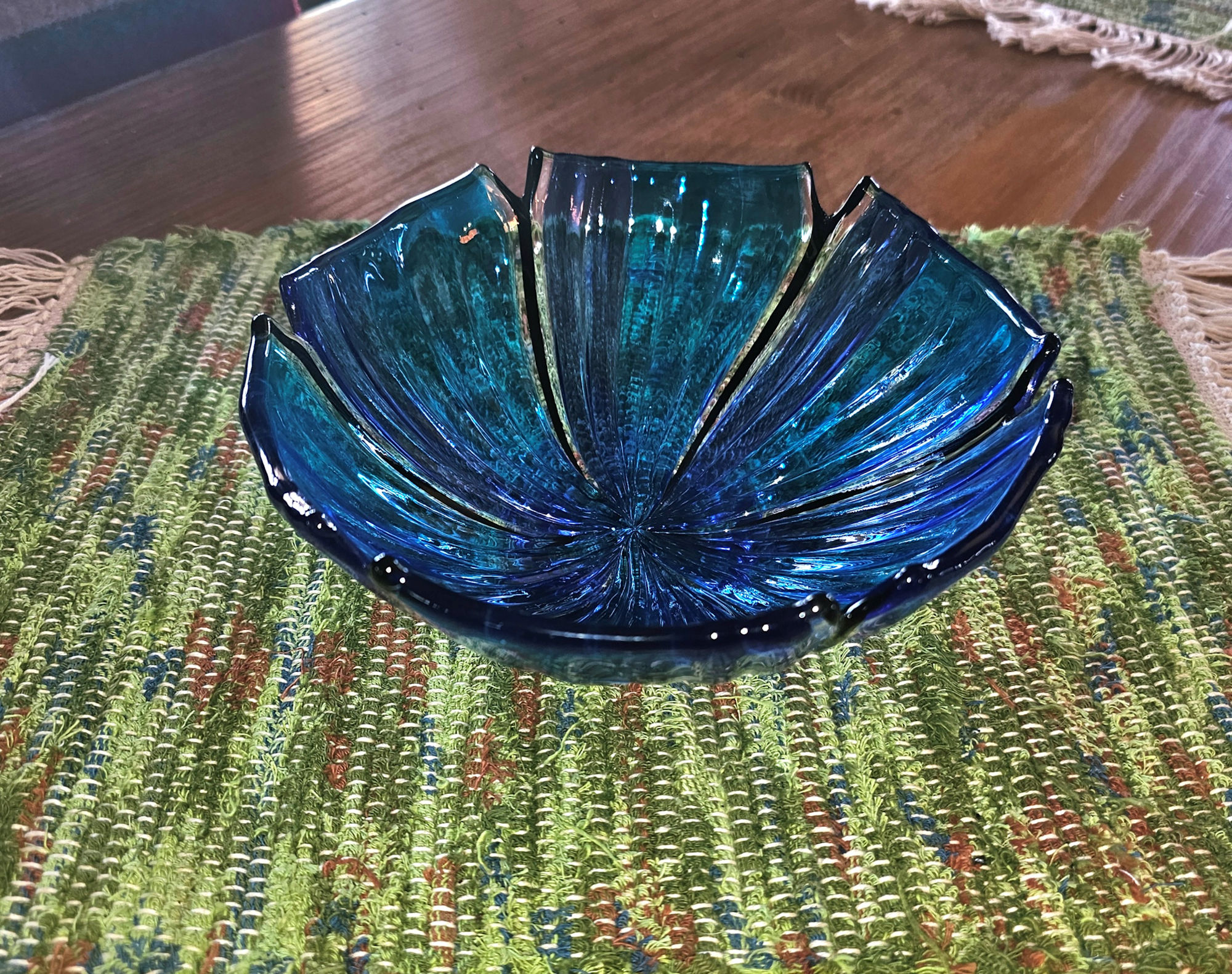 Vintage Italian Murano Art Glass Bowl By Marina
                  And Susanna Sent