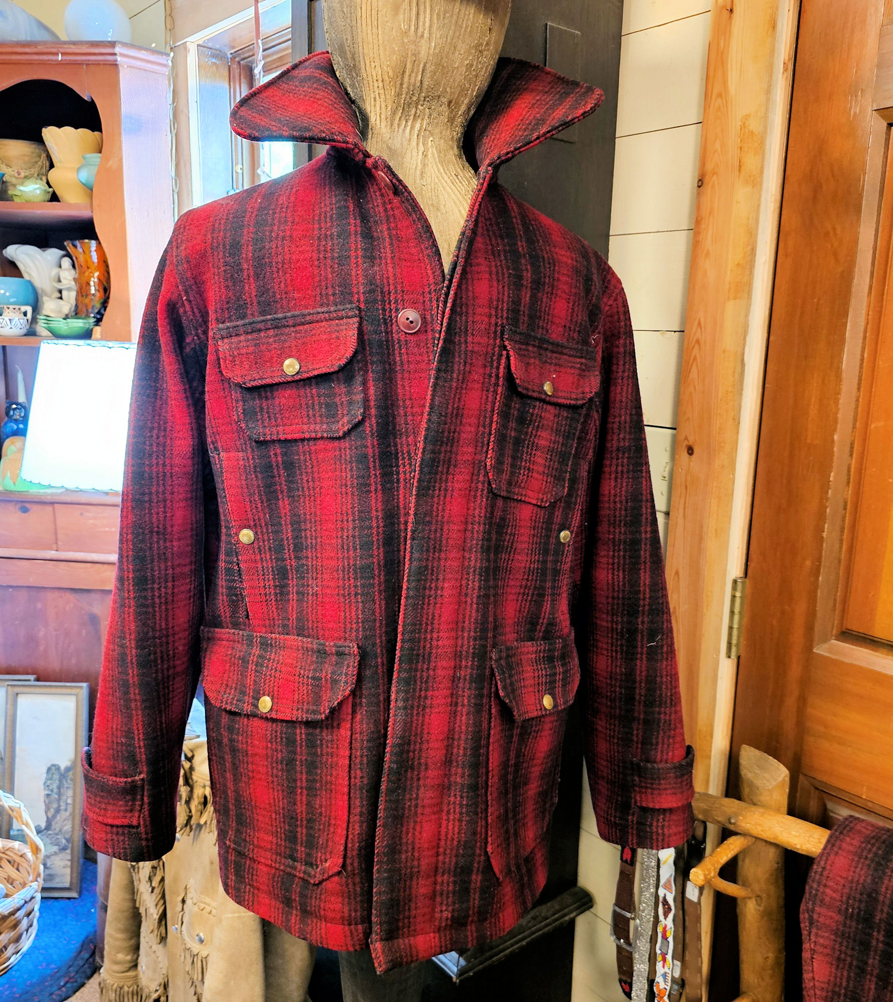 1930s
                        Woolrich Red Buffalo Plaid Mackinaw Hunting Coat
                        / Jacket and Lace-Up Pants