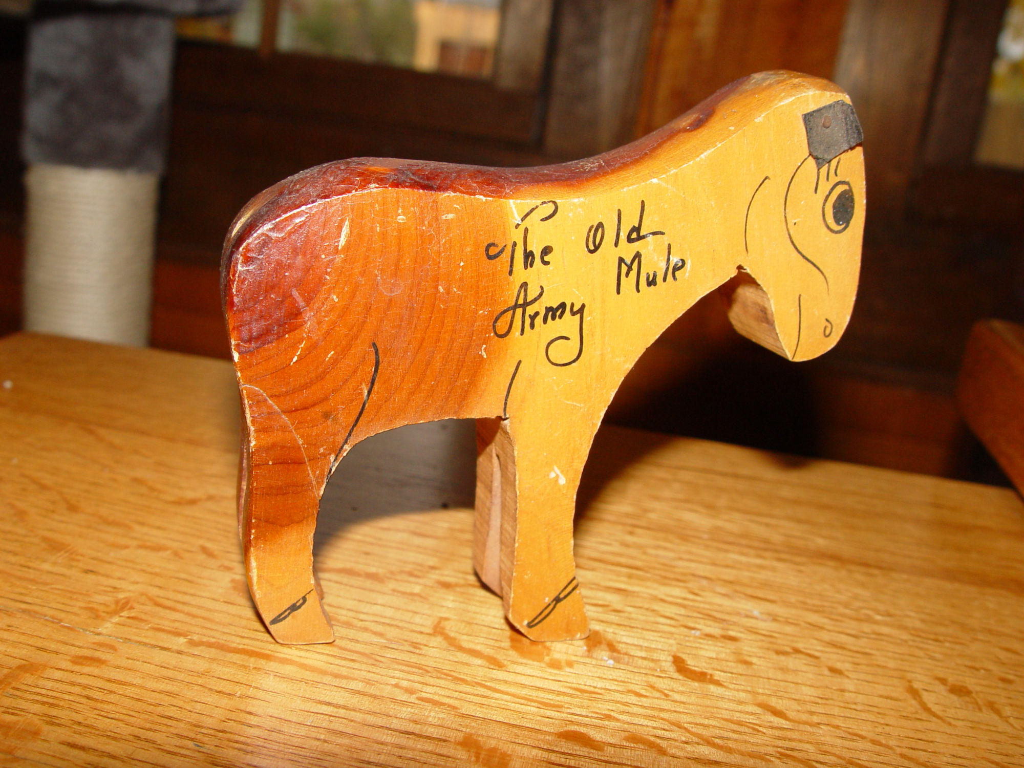 1910s-1920s Souvenir Donkey
                                        from Detroit, Michigan.
                                        "The Old Army Mule"