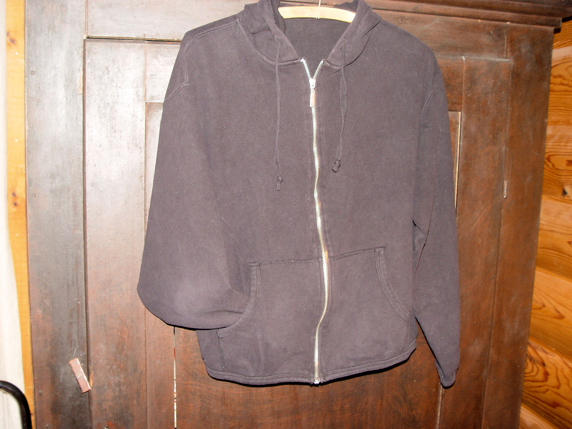 Vintage
                        Black Macau Sweatshirt Hoodie Cotton Zip Up -
                        Nice