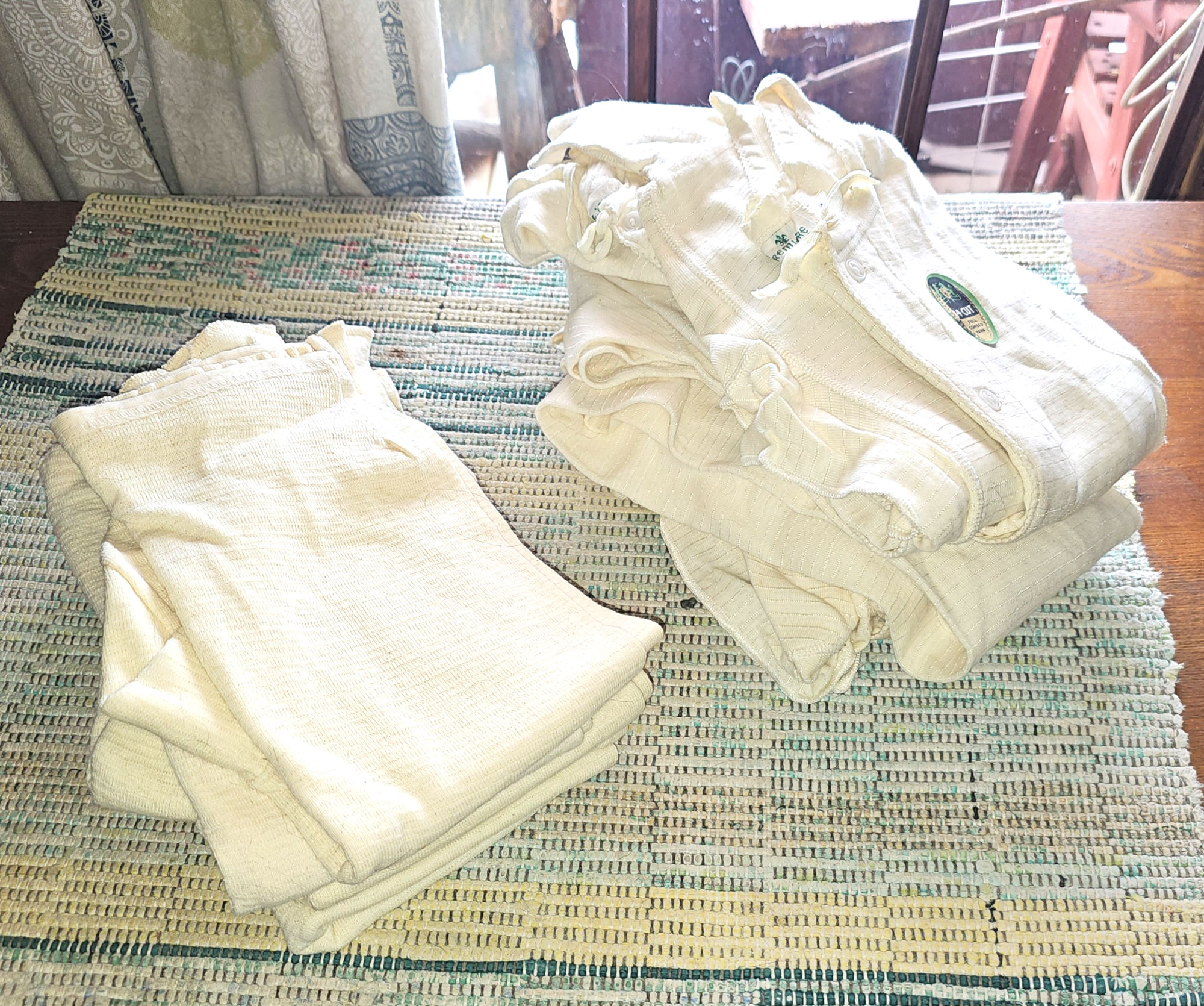 Rare NOS
                        Hood Rubber Watertown, Mass., Women's Vintage
                        Overshoes sz 6.5 w box