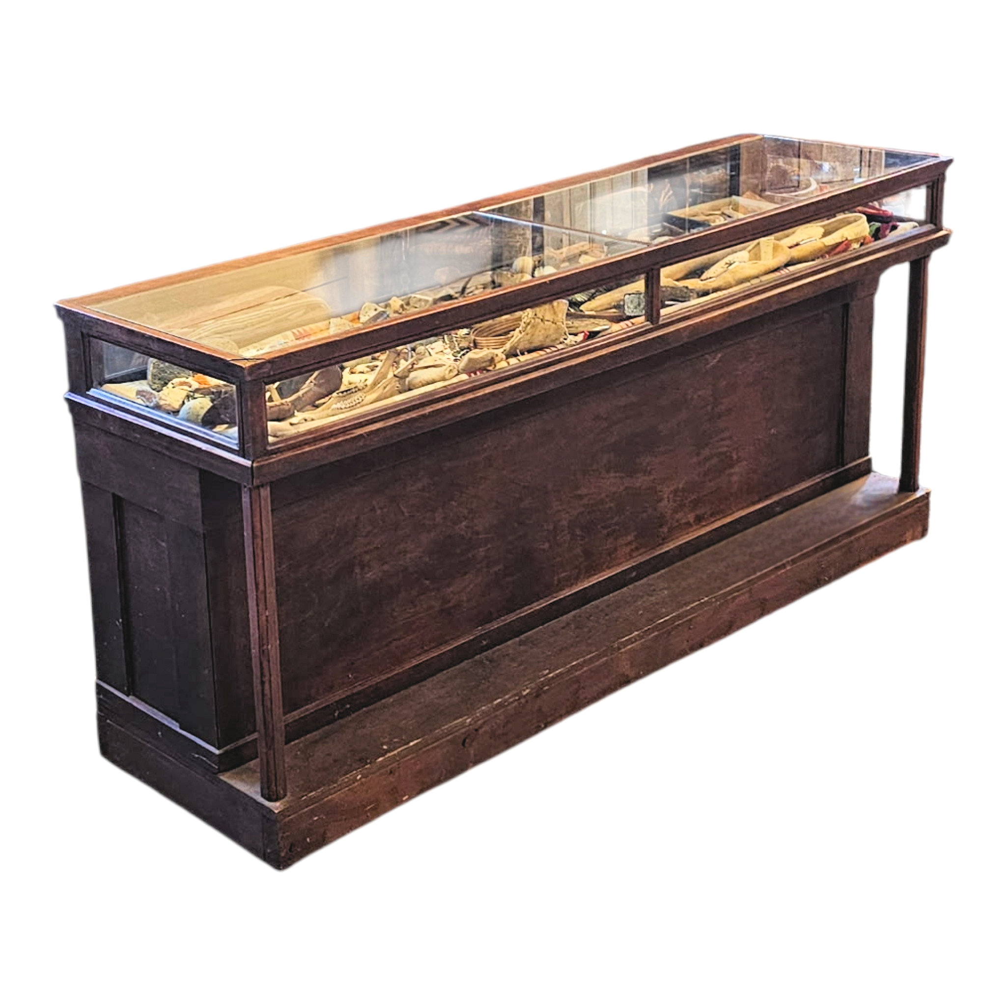 Antique
                        Haberdashery Store Counter Display Case (c.
                        1890�1915)