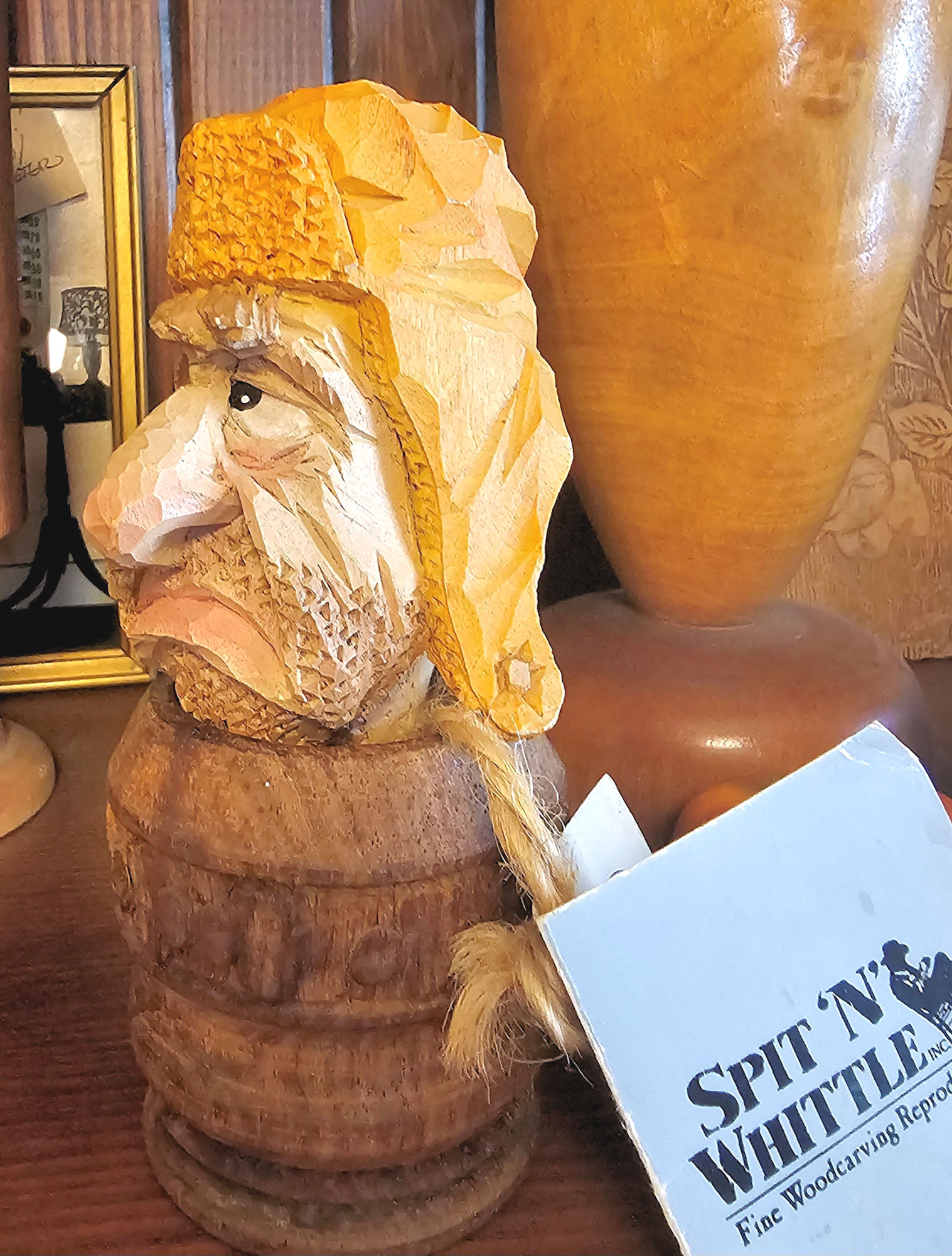 Spit ’N’ Whittle Hand‑Carved Wine Cork Wood Rustic
Barrel‑Head Character, Folk Art
