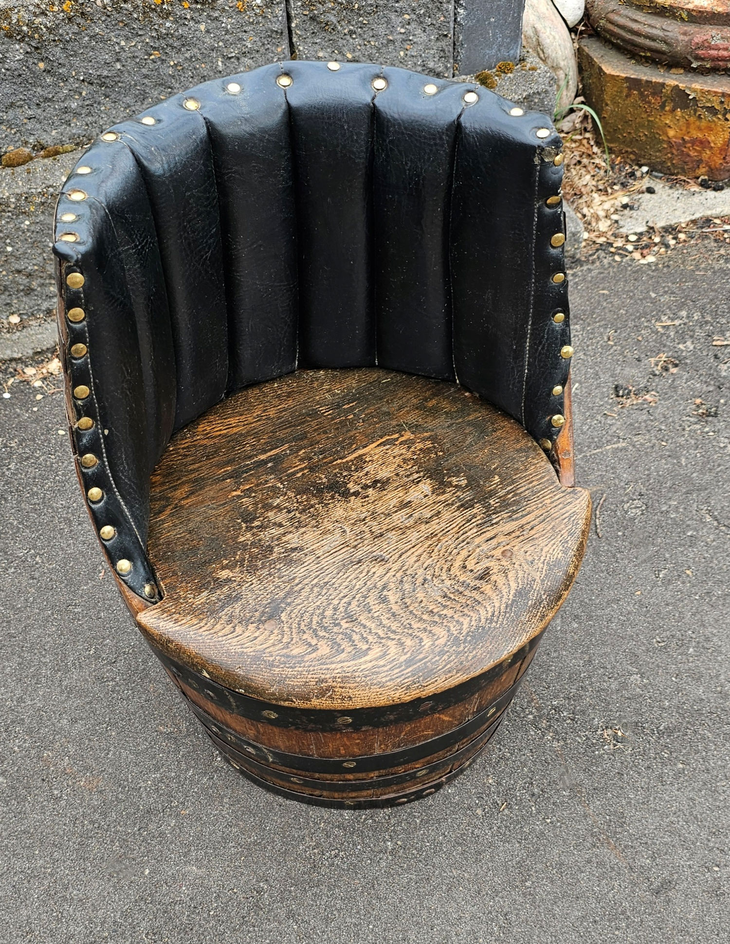 Vintage Barrel Chair – Rustic Oak & Iron Bands,
Upholstered Backrest, 20" Height