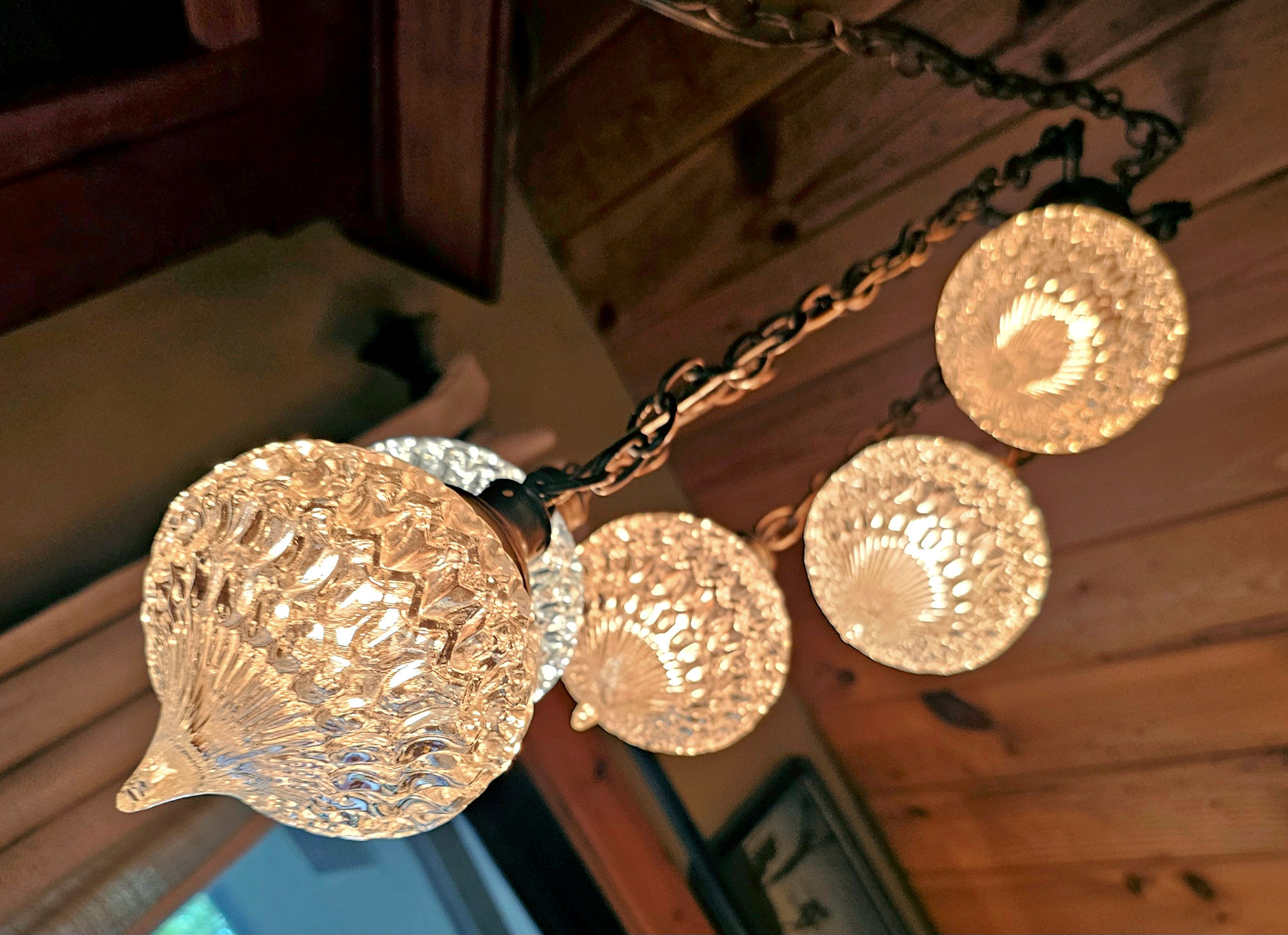 Mid-Century 5 Globe 5 Tier Hollywood Regency
Teardrop Swag Lamp