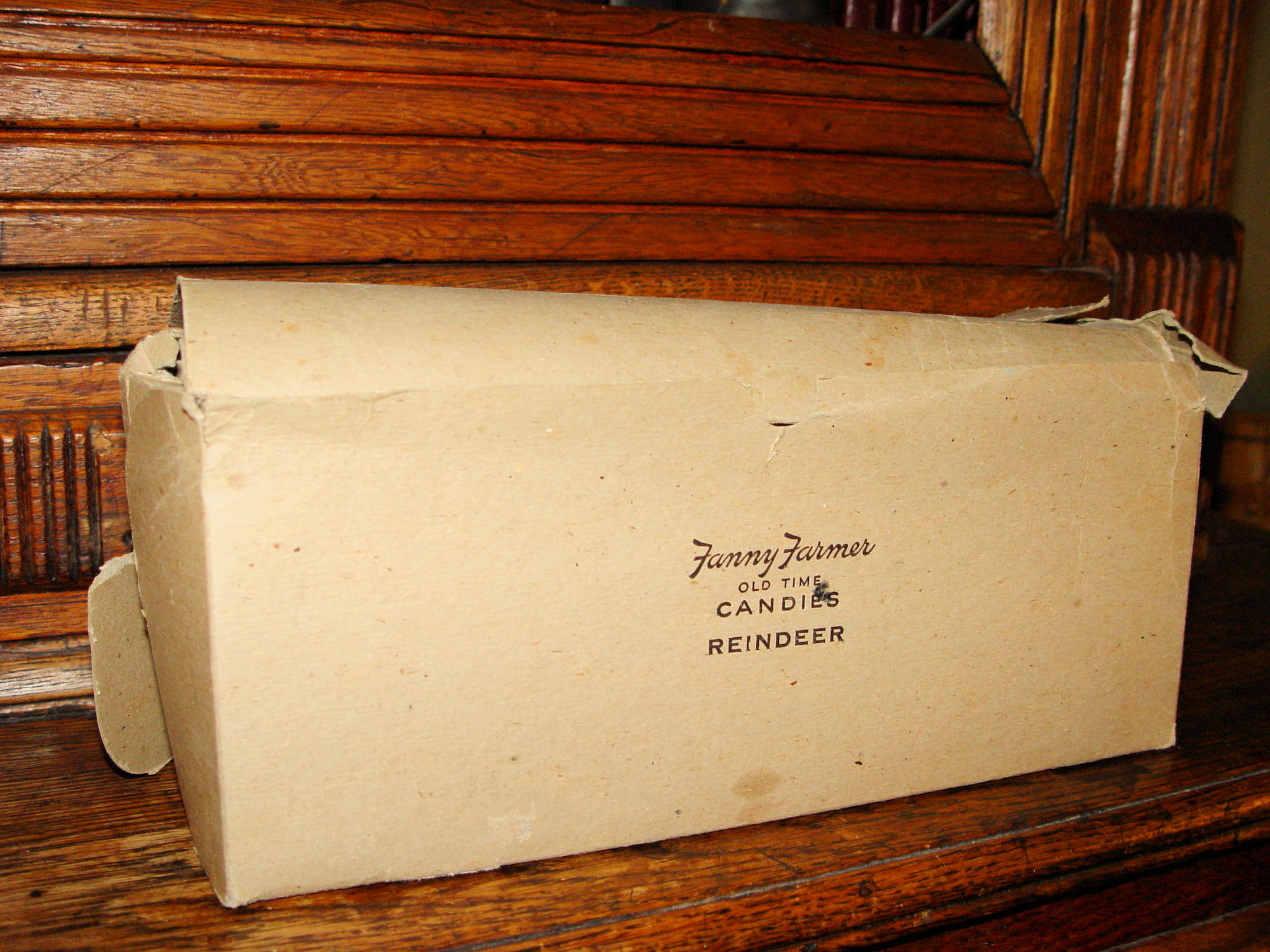 Fanny Farmer “Old Time Candies” Santa &
Reindeer sleigh and Orig. Box