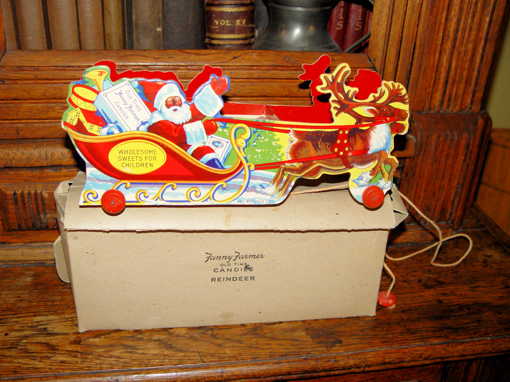 Fanny Farmer “Old Time
Candies” Santa & Reindeer
sleigh and Orig. Box