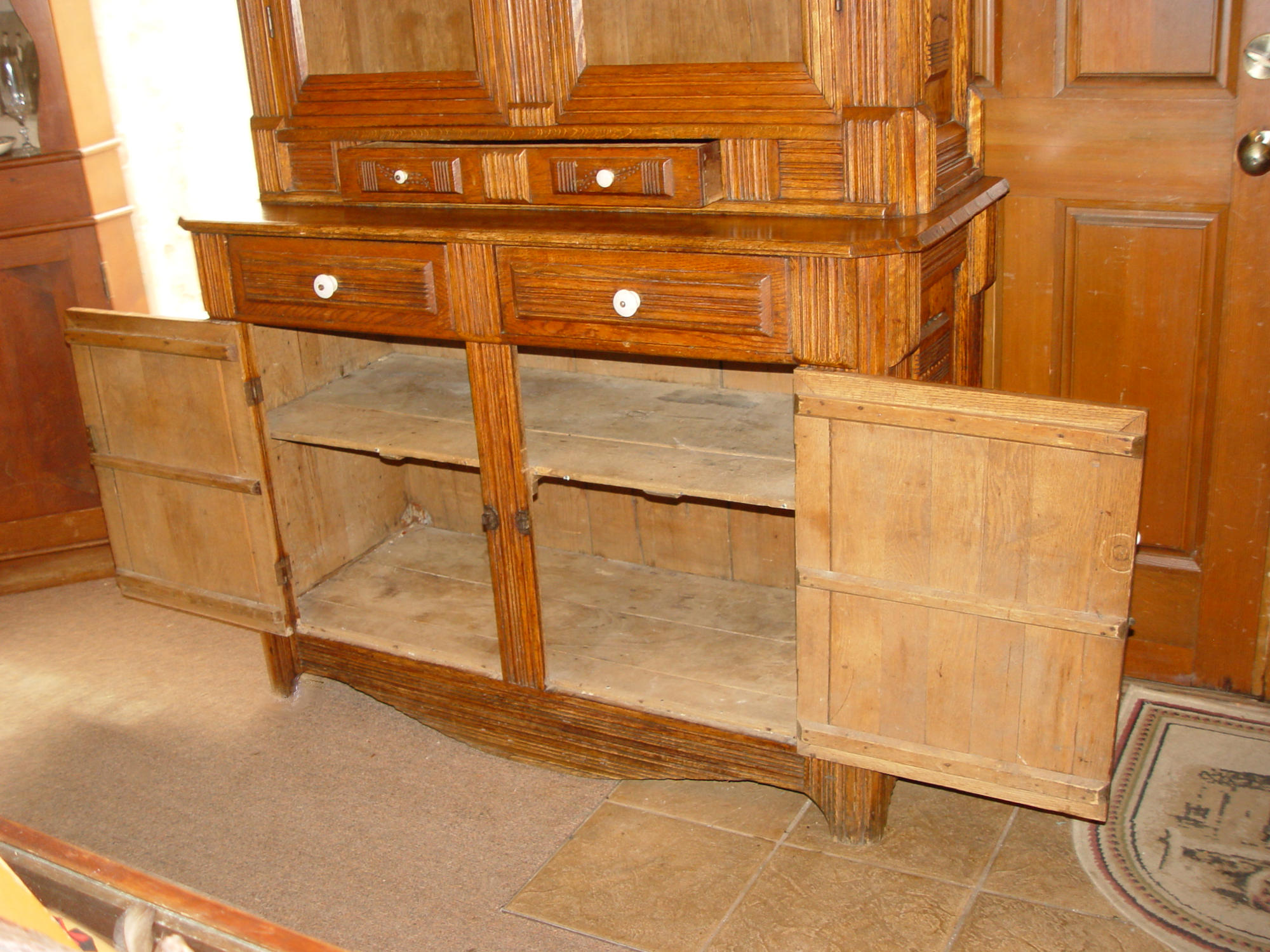 Hand‑Carved Settler’s Cabinet with Tree of Life
Motifs – Bemidji, Minnesota Provenance