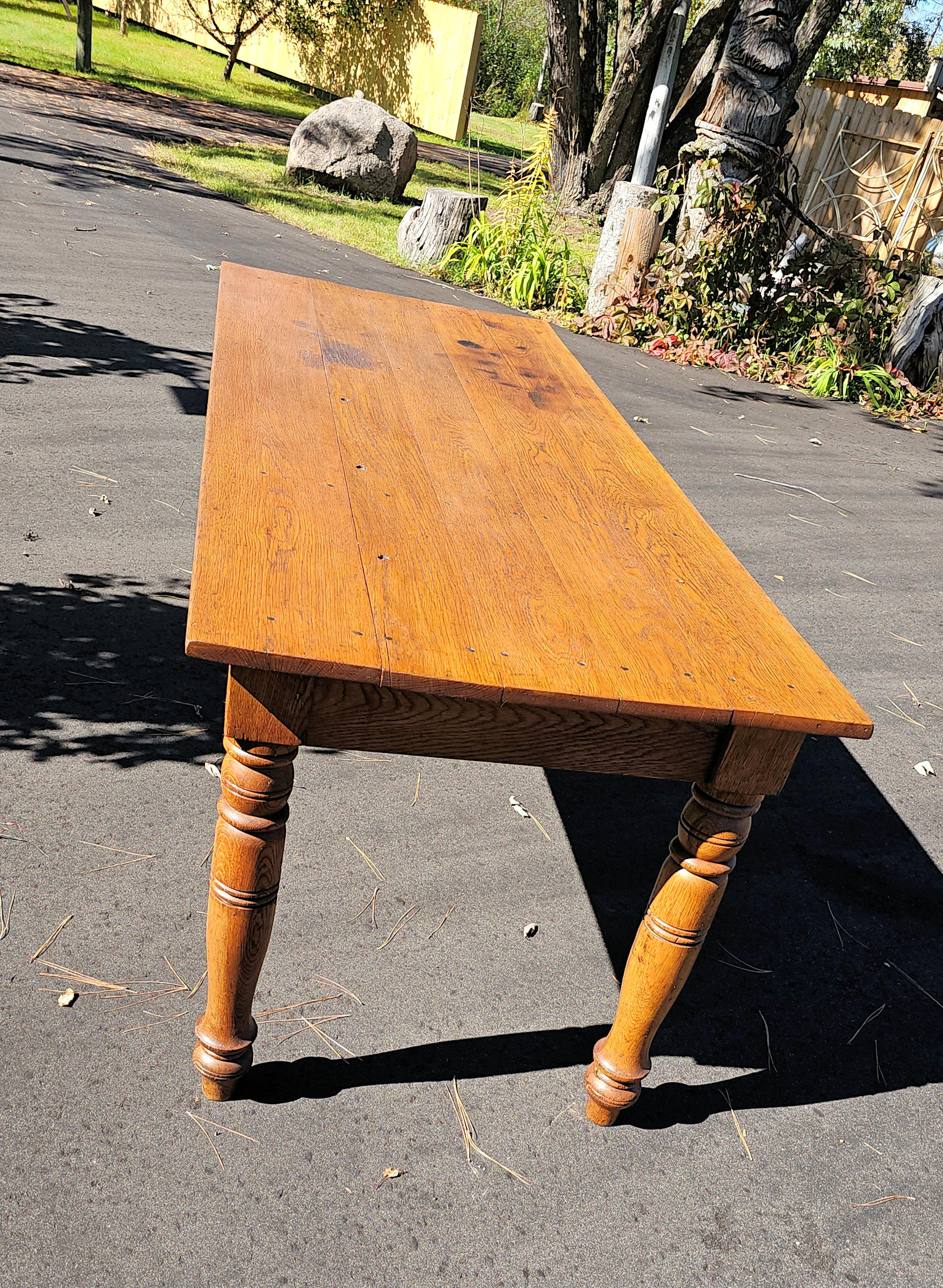 Late 1800s Oak Farmhouse Table - Country Primitive
- Turned‑Leg Base