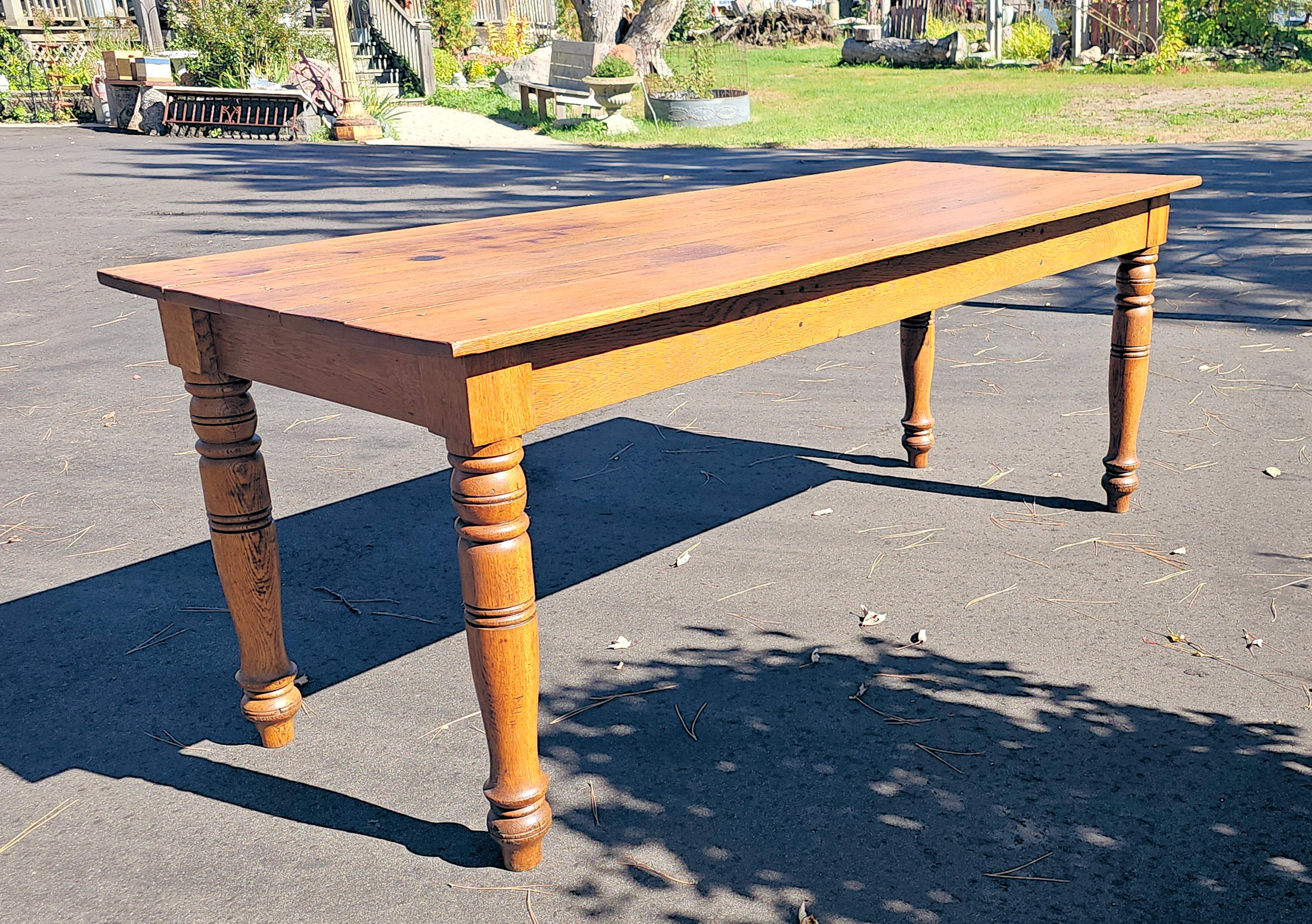 Late 1800s Oak Harvest Table - Country Primitive -
Turned‑Leg Base