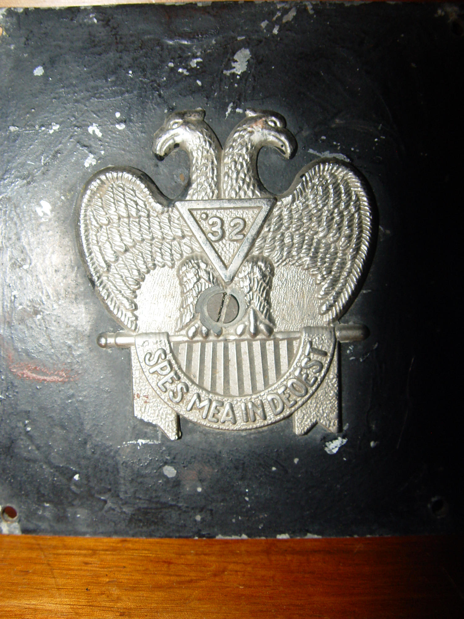 Antique 32nd Degree Scottish Rite Casket Plaque -
Grave Marker