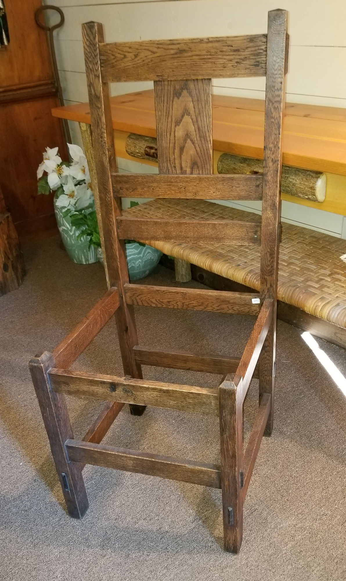 Craftsman Guild Mission Oak
                                        Mortise and Tenon Side Chair
                                        1910 - 1915