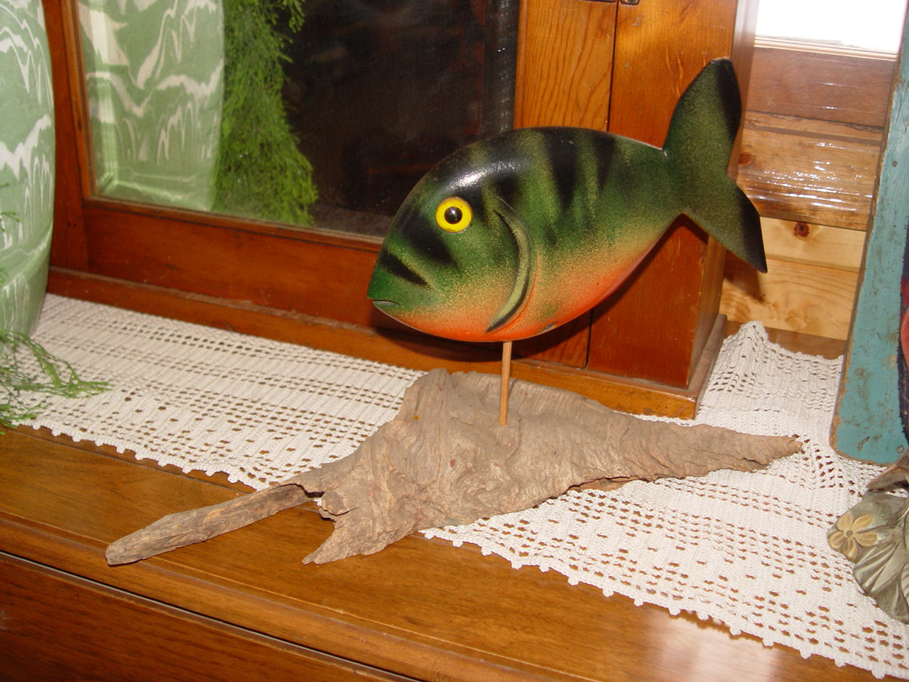 Carved
                        Vintage Bluegill Sunfish On Driftwood